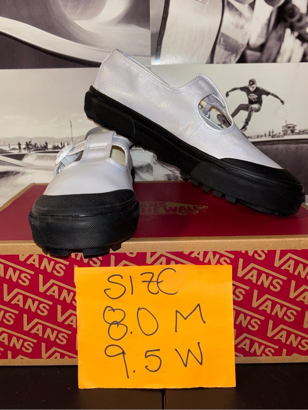 Vans Style 93 sz 8.0 Men’s 9.5 Woman